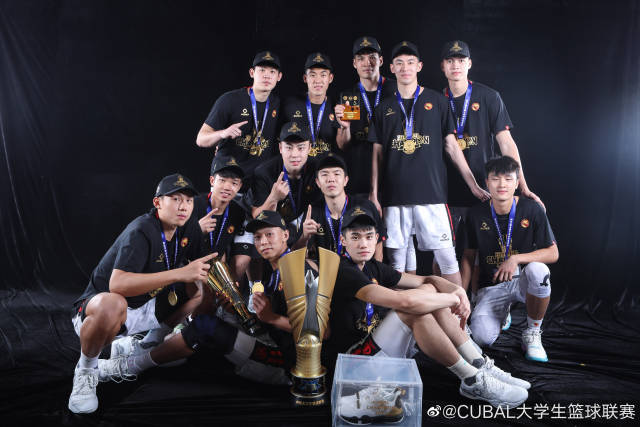 广东工业大学男子篮球队。 图源：CUBAL大学生篮球联赛