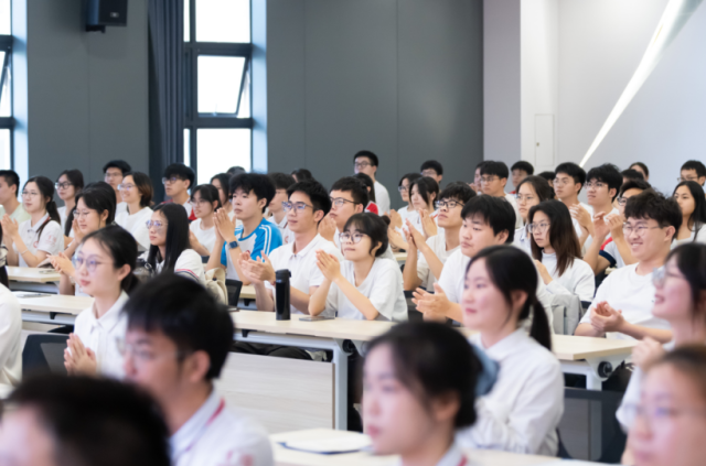 广东工业大学“思政第一课”现场